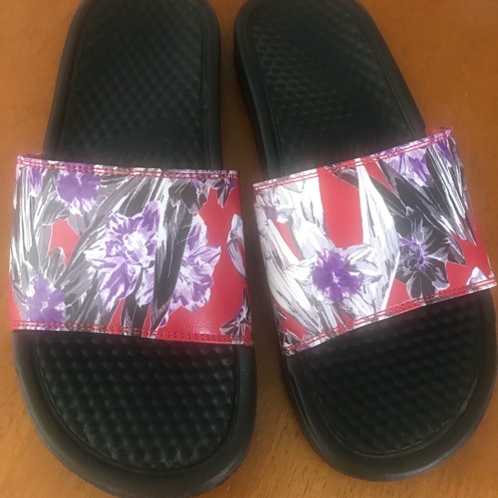 Nike Slides